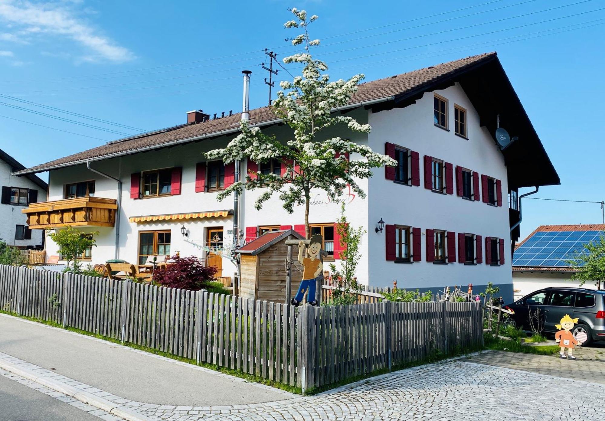 Ferienhaus Sommer Пфронтен Екстериор снимка